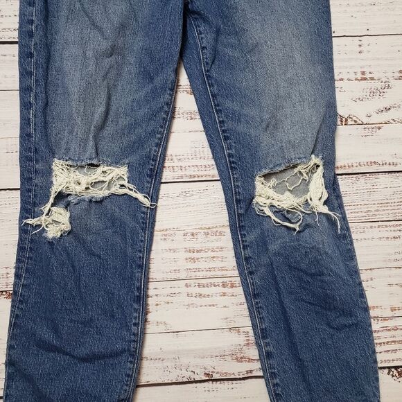 Abercrombie & Fitch The Boyfriend Mid Rise Distressed Jeans Size 28 / 6R A&F - Picture 3 of 12
